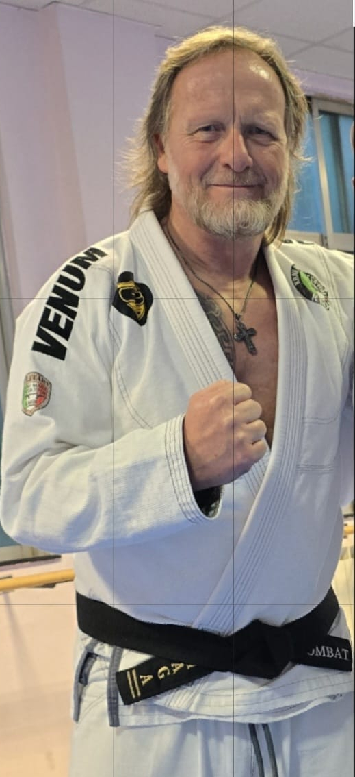 Mestro roberto semino jujitsu metodo israeliano goldblue genova